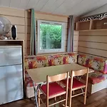 Mobil-home Avec Grande Terrasse * Ivry-la-Bataille