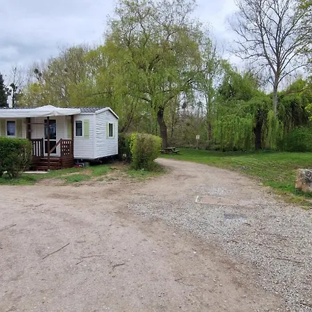 Mobil-home Avec Grande Terrasse Camping *